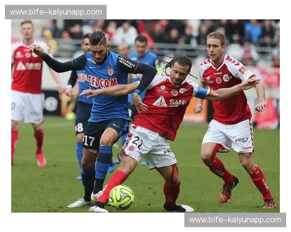 拉瓦勒的蓝色火焰vs.阿弗尔的港湾之风:法乙赛场上的激情碰撞 拉瓦勒的蓝色火焰vs.阿弗尔的港湾之风:法乙赛场上的激情碰撞